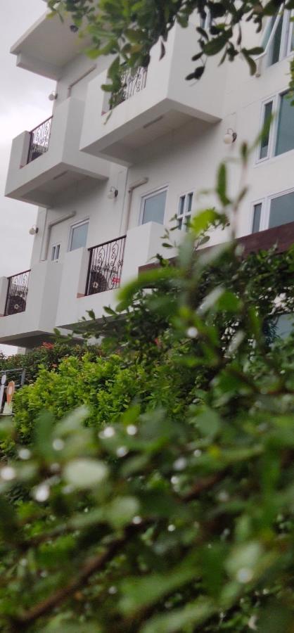Hotel Maesot Siri Mae Sot Exterior foto