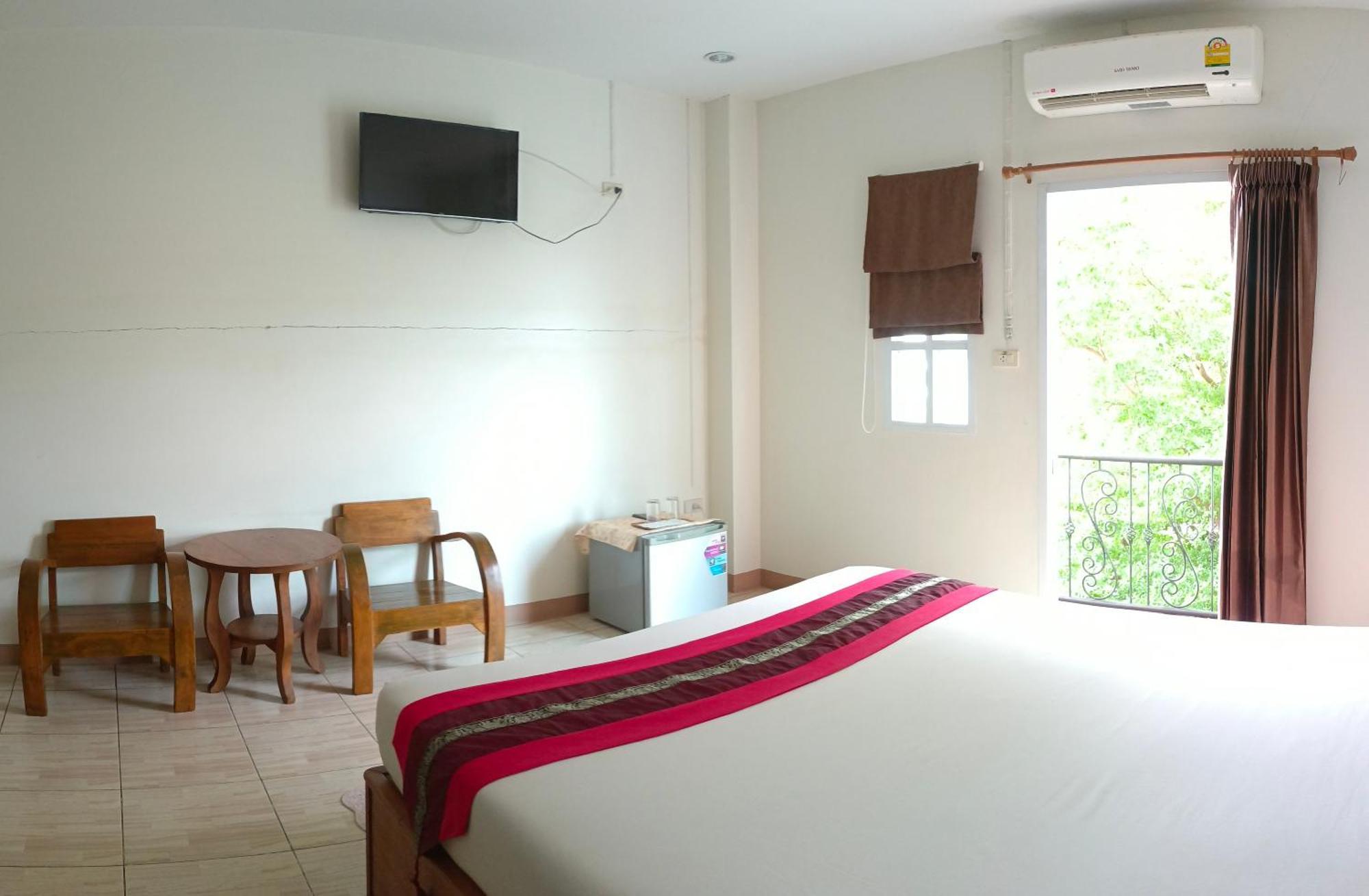 Hotel Maesot Siri Mae Sot Exterior foto