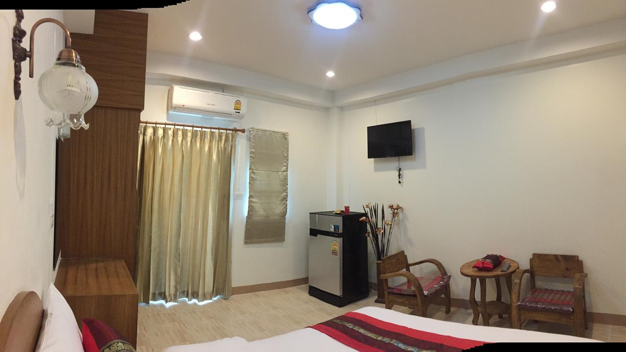 Hotel Maesot Siri Mae Sot Exterior foto