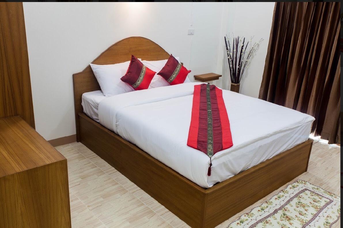 Hotel Maesot Siri Mae Sot Zimmer foto